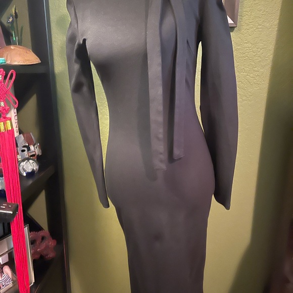 Cefian dress - Picture 3 of 5